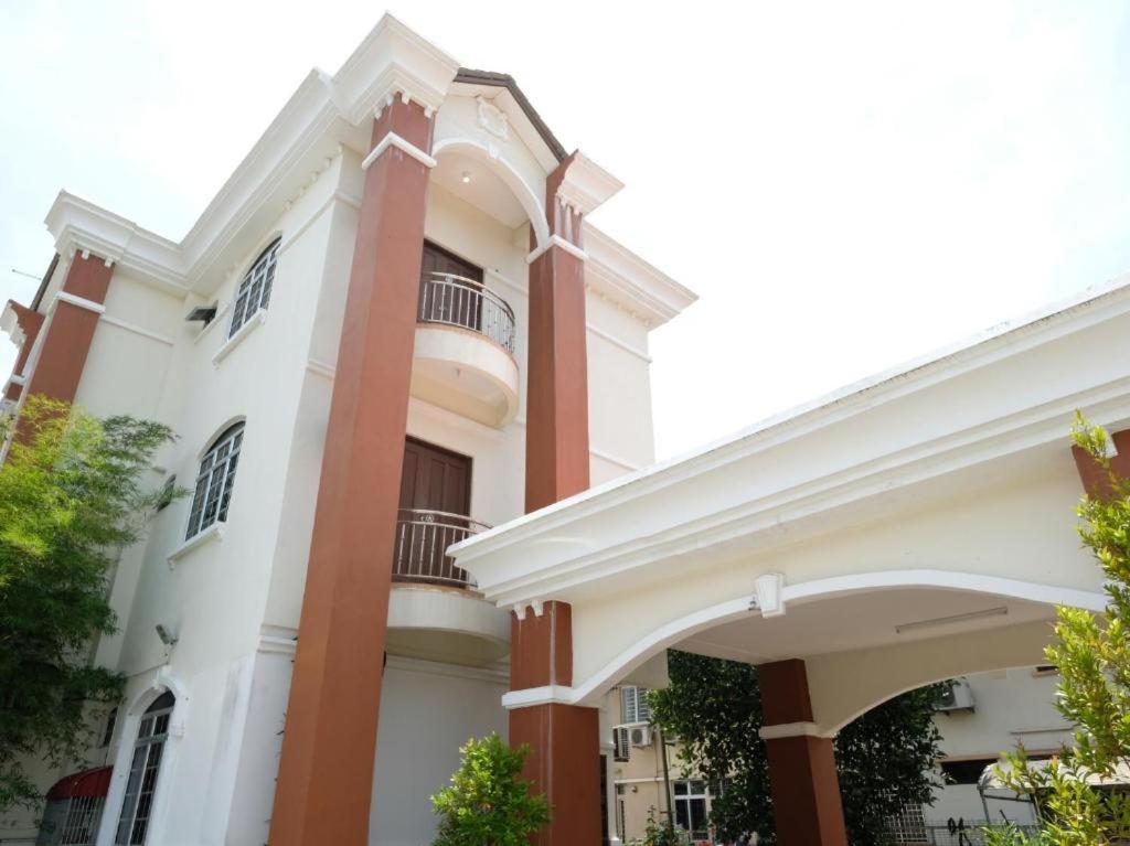 Hotel De'Light Villa Kota Bharu Eksteriør bilde